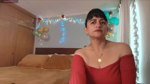 Isabeel Sofia online show from June 2026 12:20:01 PM