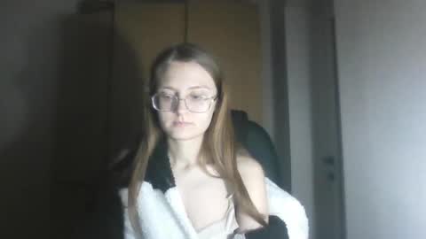 Snapshot of isabel_loveee chatting on February 2026 06:03:01 PM isabel_loveee online show from February 2026 06:03:01 PM
