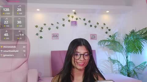 Isabel online show from May 2026 06:57:02 PM
