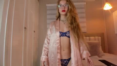 isabela__x online show from May 2026 11:39:02 AM