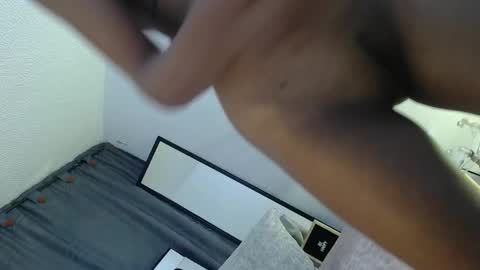 Snapshot of isabela_cameron chatting on February 2025 07:02:02 AM ISABELA online show from February 2025 07:02:02 AM