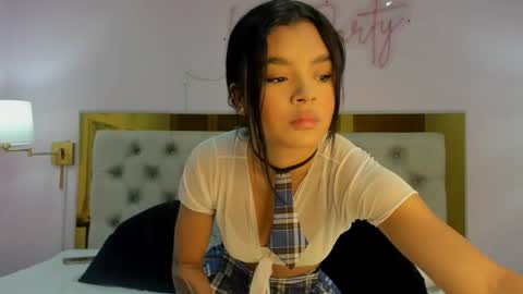 isabela  online show from February 2026 11:53:01 AM