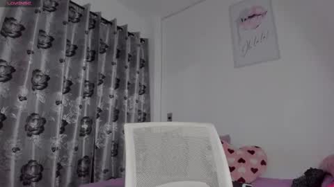 Snapshot of isabela_duran chatting on September 2025 05:56:01 AM isabela duran online show from September 2025 05:56:01 AM