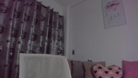 Snapshot of isabela_duran chatting on November 2025 02:45:01 AM isabela duran online show from November 2025 02:45:01 AM