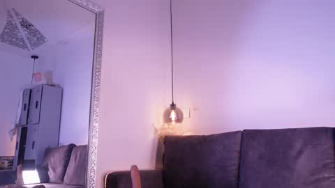 Isabela online show from May 2026 11:51:02 AM