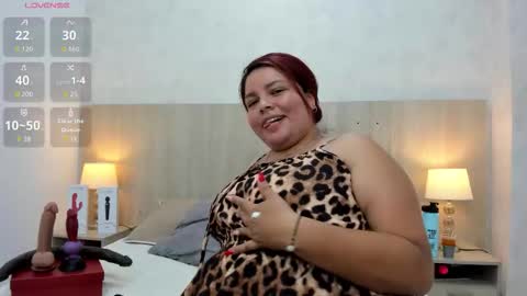 ISABELA online show from February 2026 07:36:01 PM