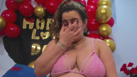 Snapshot of isabela_parkerr chatting on September 2025 11:23:02 AM Mommy Isa online show from September 2025 11:23:02 AM