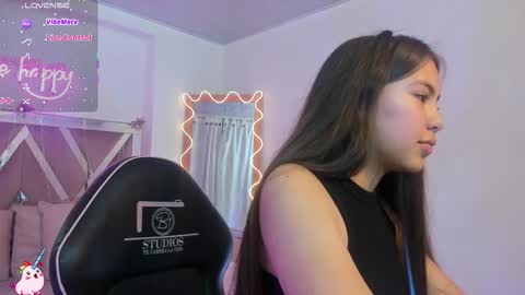 ISABELA  online show from December 2025 11:41:01 AM