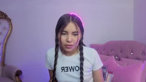 ISABELA  online show from May 2026 12:01:01 PM
