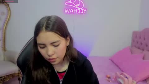 ISABELA  online show from May 2026 11:40:01 AM