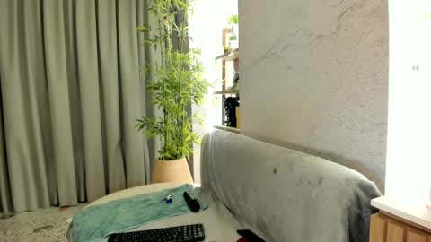 isabelastefano online show from April 2026 03:19:01 AM