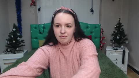 IsabelBlackberry online show from January 2025 12:18:01 PM