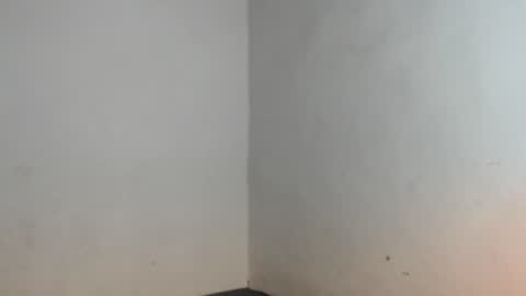 Isabell online show from July 2026 08:48:02 PM