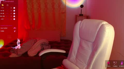 isabella online show from February 2025 07:15:01 AM