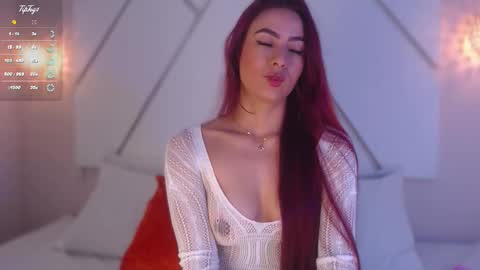 Snapshot of isabella__shine chatting on March 2025 04:38:02 PM Isa online show from March 2025 04:38:02 PM