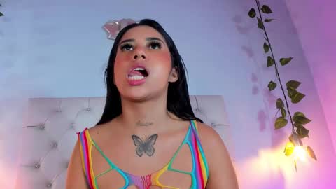   online show from November 2025 10:56:01 PM