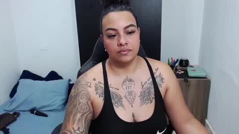  estefania online show from January 2025 11:01:02 AM