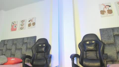 Isabella Moon9 online show from May 2026 11:17:01 AM