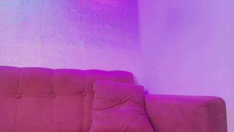 Snapshot of isabella_noir1 chatting on October 2025 05:08:02 AM Isabella online show from October 2025 05:08:02 AM