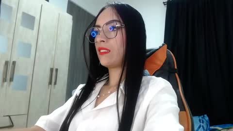 isabella_piercee online show from May 2026 09:59:01 AM