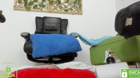 Snapshot of isabella_sweett_ chatting on December 2024 01:41:02 AM Isabella online show from December 2024 01:41:02 AM