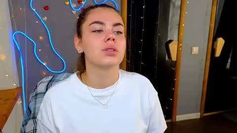 Snapshot of isabellabler chatting on September 2025 05:42:01 AM isabellabler online show from September 2025 05:42:01 AM