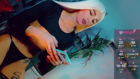 isabellagirs online show from May 2026 04:47:02 PM