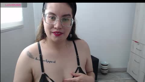 Snapshot of isabellahunter2 chatting on May 2026 05:19:02 PM isabellahunter2 online show from May 2026 05:19:02 PM