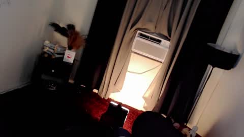 Snapshot of isabellaleights chatting on June 2026 06:05:01 AM isabel online show from June 2026 06:05:01 AM