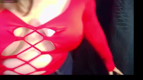 Isa Overkill online show from February 2026 11:33:02 PM