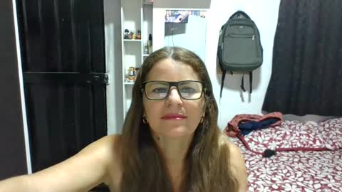 isabella online show from August 2026 04:11:02 AM