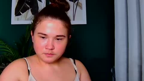 Snapshot of isabellcharm chatting on October 2025 03:00:02 PM Isabell online show from October 2025 03:00:02 PM