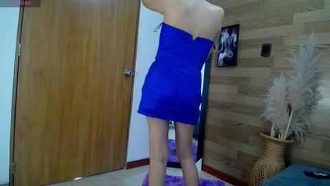    online show from December 2025 03:33:02 AM