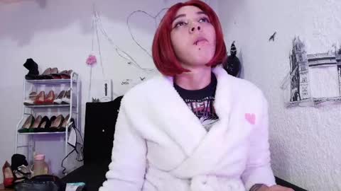 isabelle_sara online show from May 2026 07:34:02 PM