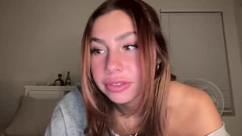 isabellekinsley online show from January 2025 04:25:02 AM