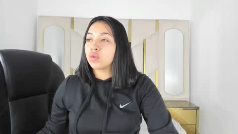 isabellrodriguez18 online show from September 2025 03:08:01 AM