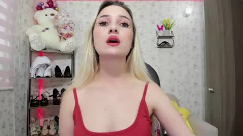 ISABELLA online show from March 2026 08:14:01 PM