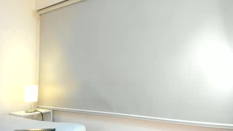 isameow online show from March 2025 09:45:02 PM