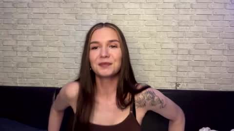 Snapshot of isarayner chatting on May 2026 07:11:01 PM Vita online show from May 2026 07:11:01 PM
