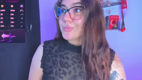 Isa online show from December 2024 10:22:01 PM