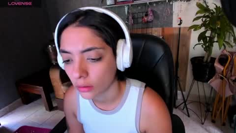 isabel  online show from May 2026 07:21:01 PM
