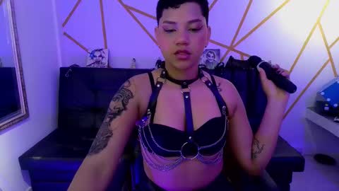 isabela online show from September 2025 09:27:02 PM