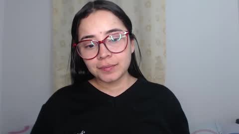 Emma online show from December 2024 03:26:01 AM