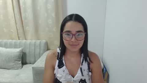 Emma online show from February 2026 02:59:02 AM