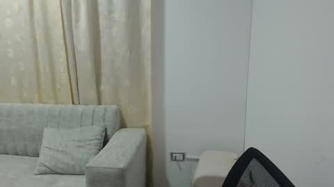 Emma online show from April 2026 03:13:02 AM