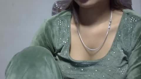 ishika_ishu online show from February 2026 05:51:02 PM
