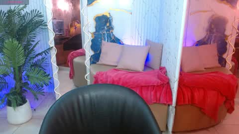 ISIIS online show from April 2026 11:44:01 AM