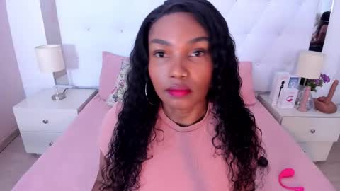 Vanessa online show from October 2025 11:19:01 AM