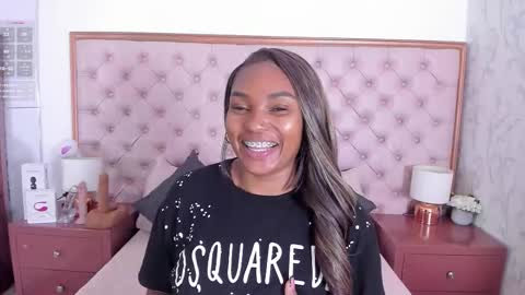 Vanessa online show from November 2025 11:20:02 AM