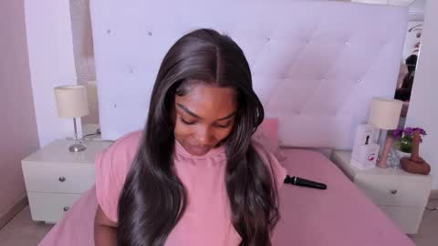 Vanessa online show from December 2025 11:15:02 AM